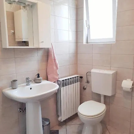 Nino In Apartament